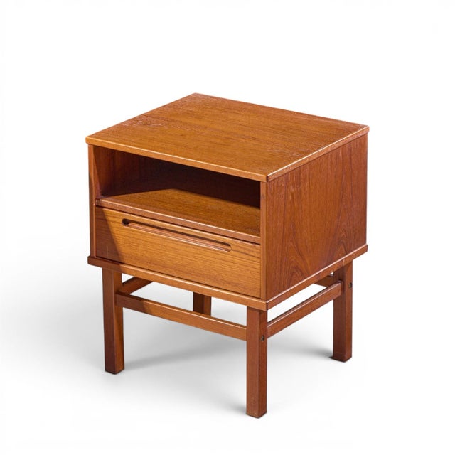 Nils Jonsson for Tørring Møbelfabrik Mid Century Danish Teak Nightstands - Pair For Sale - Image 11 of 12