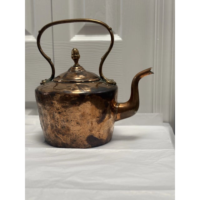 Antique English Copper Kettle For Sale In Naples, FL - Image 6 of 10