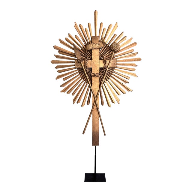 Monumental Spanish Colonial Giltwood Sunburst Reliquary Cross, New Mexico 1700s For Sale