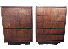 Example of Lane Furniture Dressers and Chests of Drawers