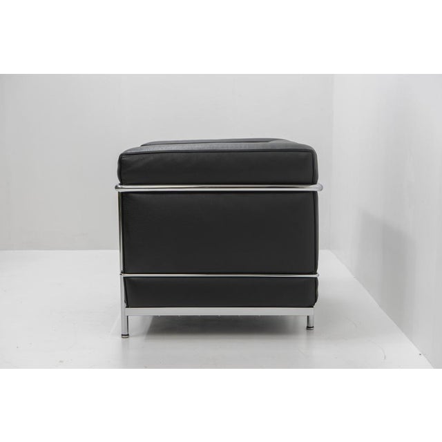Modern LC2 Armchair by Le Corbusier for Cassina, 2000s For Sale - Image 3 of 11