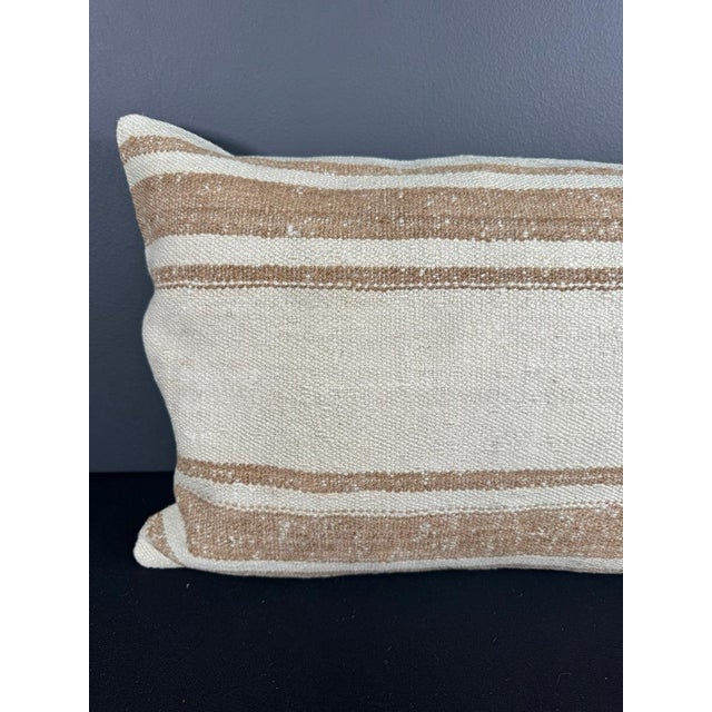 Contemporary Turkish Hemp Pillow Cushion Natural Beige Brown Pillow Cushion Cover 16" x 24" For Sale - Image 3 of 4