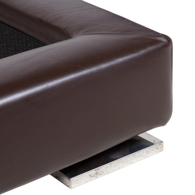Moore Bed in Brown Leather from Minotti For Sale - Image 5 of 12