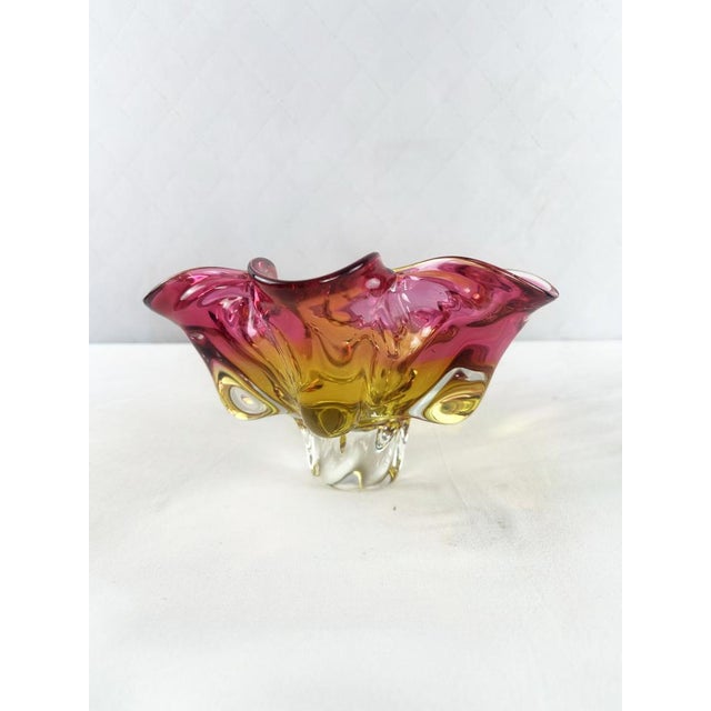 Glass Sommerso Pink and Yellow Art Glass Bowl by Josef Hospodka for Chribska, 1960s For Sale - Image 7 of 11