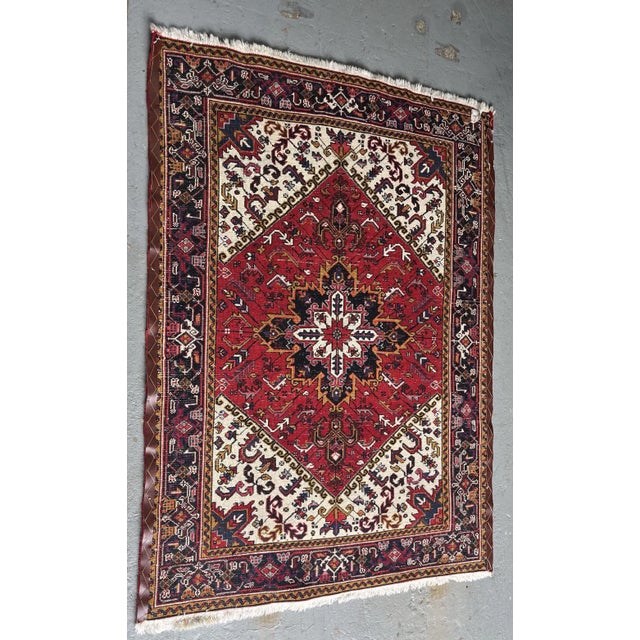 Vintage Handmade Heriz Rug For Sale In New York - Image 6 of 7