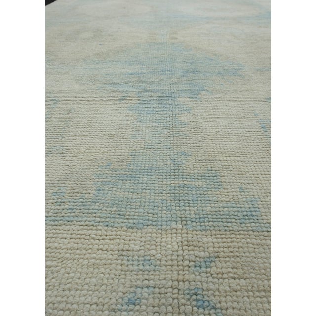 Early 21st Century Turkish Oushak Rug 5' x 7'2" #17859 For Sale - Image 5 of 8