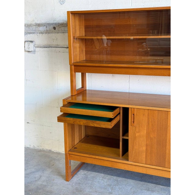 1960s Mid Century Modern Danish Teak Hutch Credenza Display Cabinet 2 Piece 1960s For Sale - Image 5 of 11