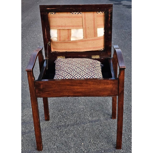 Late 19th Century Victorian Dark Walnut Piano Stool With Sheet Compartment For Sale In Washington DC - Image 6 of 10