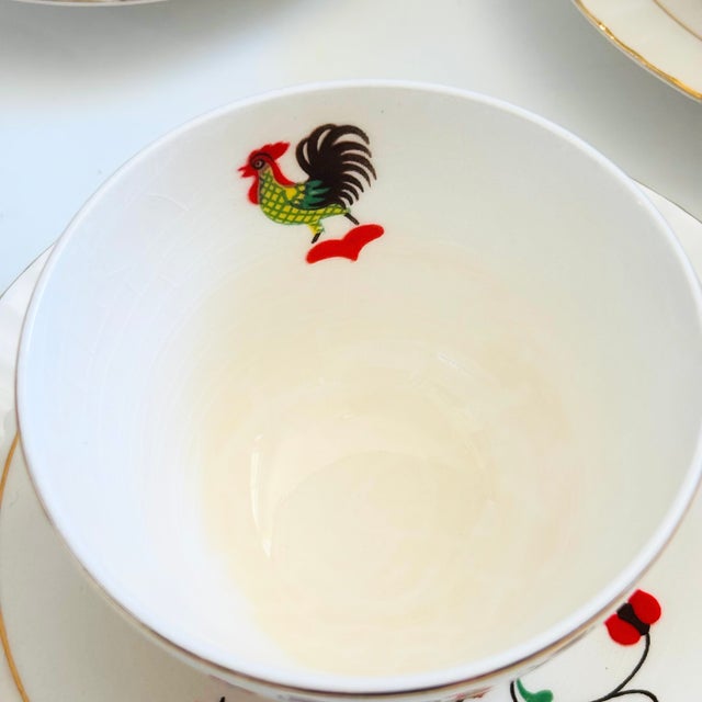Scandinavian Farmhouse Teacups and Saucers by Figgjo, Norway - Set of 4 For Sale In San Francisco - Image 6 of 12