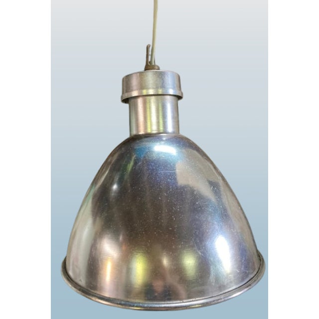 Industrial Style Pendant, 1960, in Very Good conditions. Designed 1960 to 1969 Up to 250V (Europe/UK Standard).The wiring...