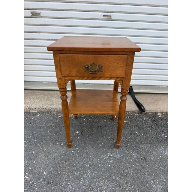 Vintage Ethan Allen Heirloom Nutmeg Maple Wood Side Table Solid wood, well made with dovetail joint construction, finished...