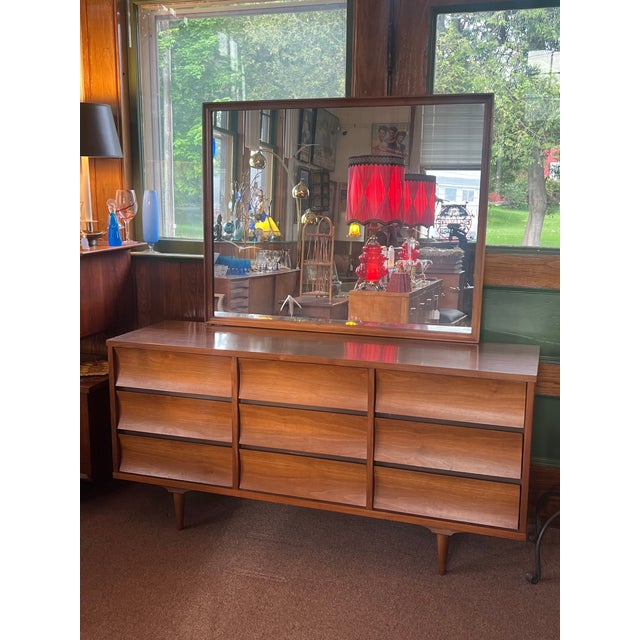 Mid-Century Modern Johnson Carper Brentwood Mid Century 9 Drawer Dresser Credenza For Sale - Image 3 of 9