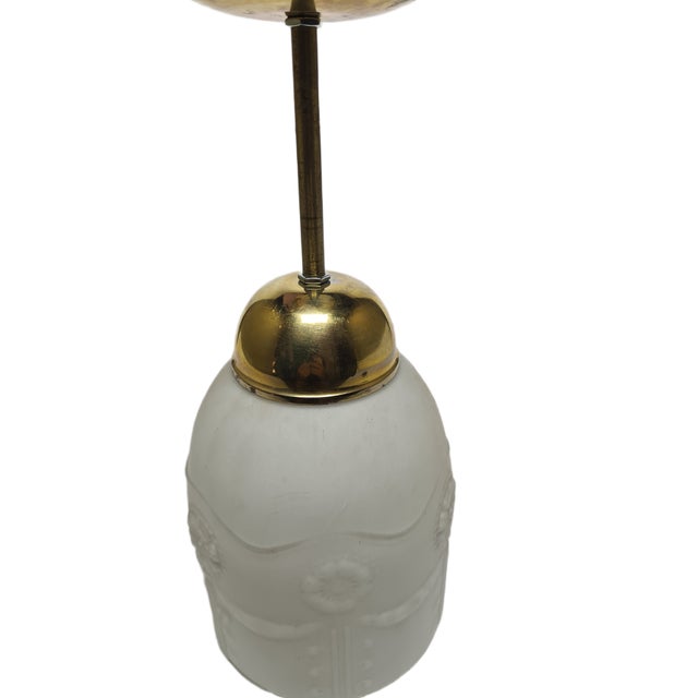 The wall lamp comes from the 1950s. Up to 250V (Europe/UK Standard).The wiring of this item may be original and might need...