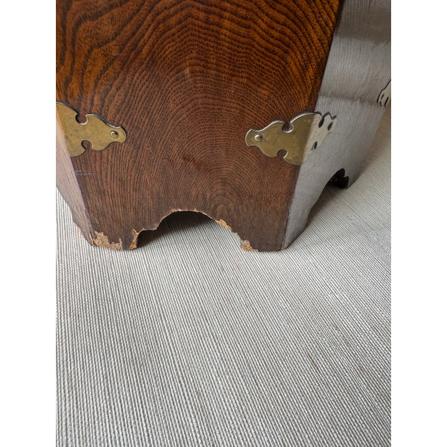 Chinese Wedding Chest Side Table, Mid-19th Century For Sale In New York - Image 6 of 7