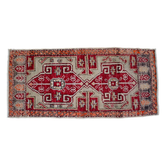 1960s Hand Knotted Door Mat, Entryway Rug, Bath Mat, Kitchen Decor, Small Rug, Turkish Rug - 22"x47" For Sale - Image 6 of 12