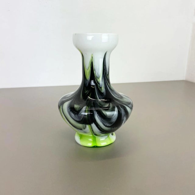 Pop Art vase Producer: Opaline Florence Decade: 1970s Original vintage 1970s Pop Art hand blown vase made in Italy by...