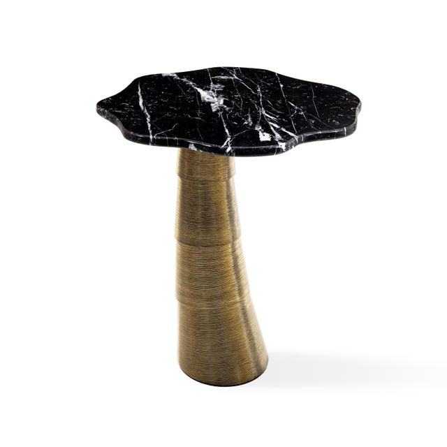 Palm Side Table in Nero Marquina Marble and Brass For Sale - Image 4 of 4