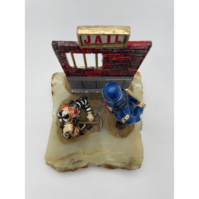 1980s Vintage Ron Lee “Great Escape” Jail Scene Clown Sculpture on Onyx Base, Signed 1987 For Sale - Image 5 of 12