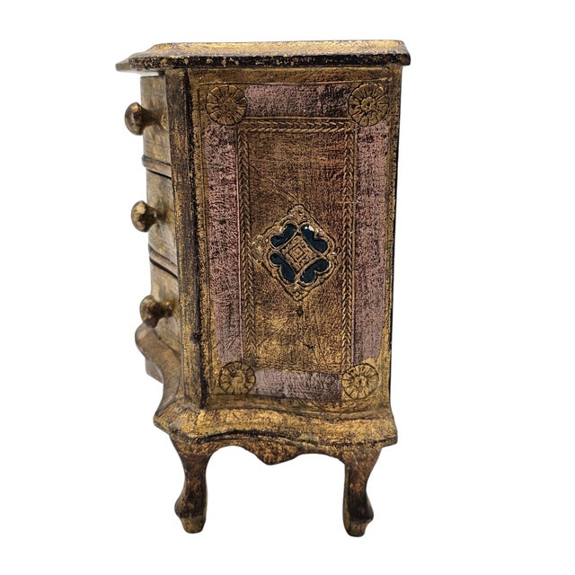 Italian Florentine Gilt Jewelry Chest, 13.5" Mid Century For Sale - Image 9 of 14