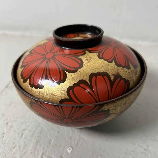 Japanese Urushi Maki-E Ric Bowl, 1920s For Sale - Image 9 of 9