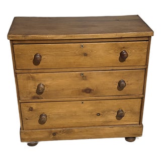 Antique Pine Three Drawers - Chest of Drawers From England For Sale