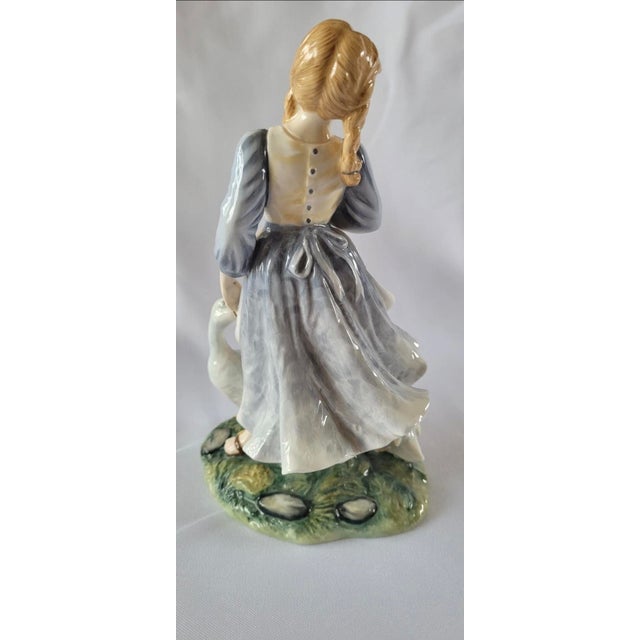 1960s Royal Doulton the Goose Girl Hn2419 Figurine Ornament Figure Numbeered 971 Coa For Sale - Image 5 of 6