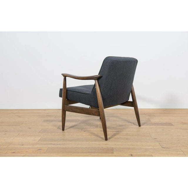 Mid-Century Modern GFM-87 Armchairs by Juliusz Kedziorek for Gościcińskie Furniture, Poland, 1960s, Set of 2 For Sale - Image 15 of 18