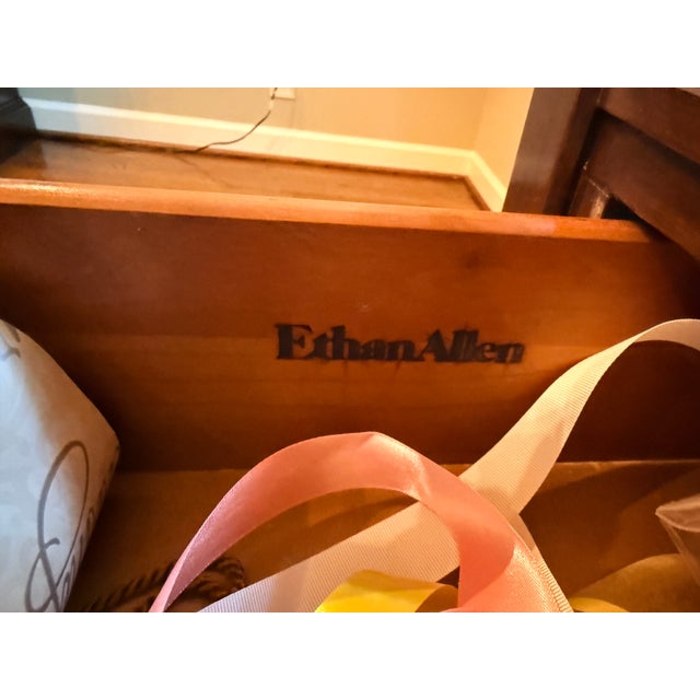 Ethan Allen Ethan Allen Server With Pull Out Sides For Sale - Image 4 of 9