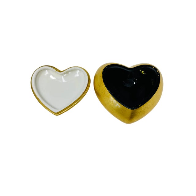Gold Vintage Gold Leaf Heart Shaped Ceramic Catchall With Lid For Sale - Image 8 of 10