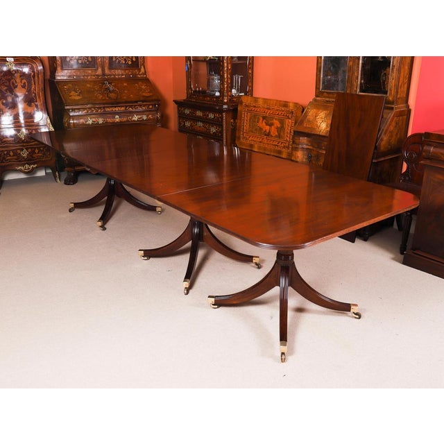 Vintage Triple Pillar Dining Table by William Tillman, 1980s For Sale - Image 6 of 18