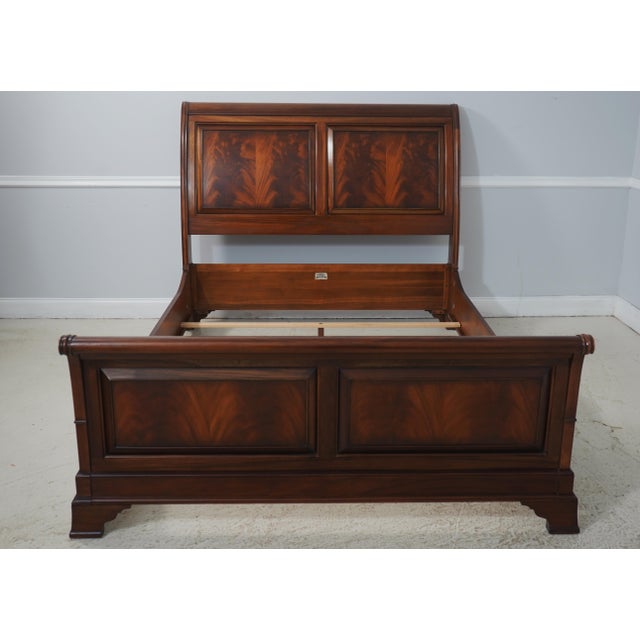 Age: Approx: 20 Years Old Details: Finish no.570 Light Factory Distressed Mahogany Bracket Feet High Quality Construction...