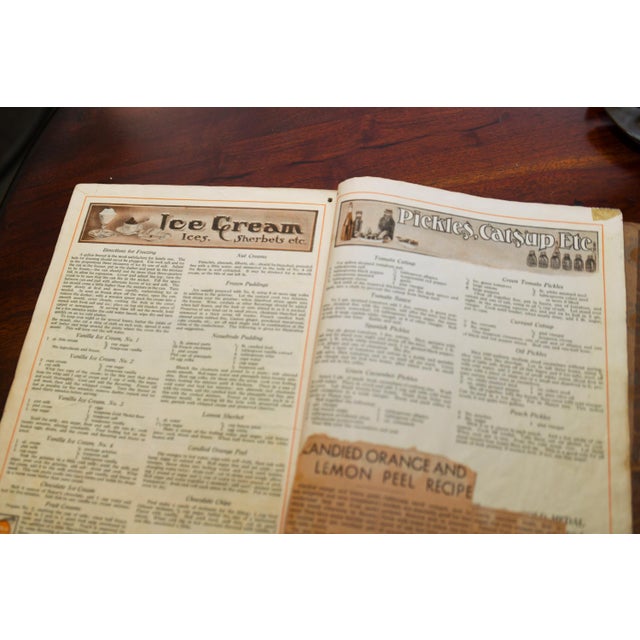 Paper 1915 Gold Medal Flour Household Cookbook For Sale - Image 7 of 10