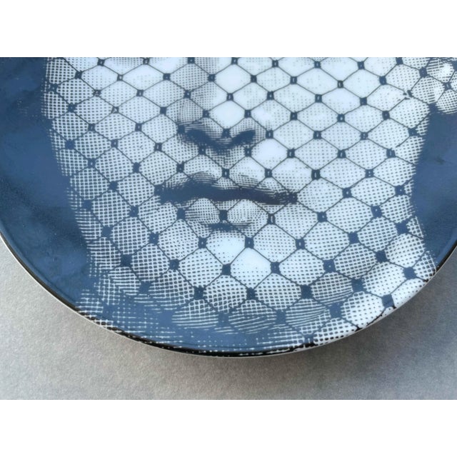 Fornasetti Mid 20th Piero Fornasetti Tema E Variazioni Porcelain Plate For Sale - Image 4 of 5