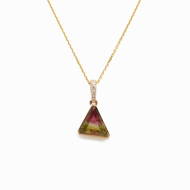 1.4cts Watermelon Tourmaline Pendant With Natural Diamonds: Solid 14k Gold For Sale - Image 4 of 10