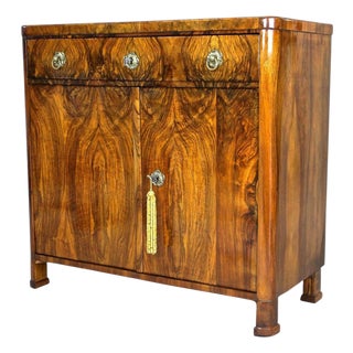 Biedermeier Commode in Nutwood, Austria, 1830s For Sale