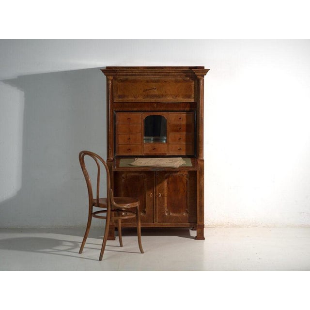 Antique Biedermeier Secretary Desk in Walnut Wood, Austria, 1840 For Sale - Image 13 of 15