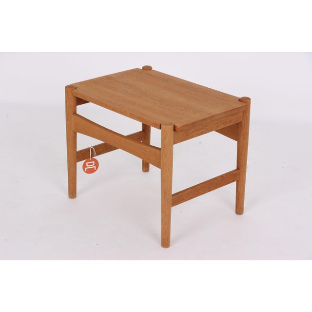 Andreas Tuck Small Table in Oak by Hans J. Wegner for Andreas Tuck, 1960s For Sale - Image 4 of 8