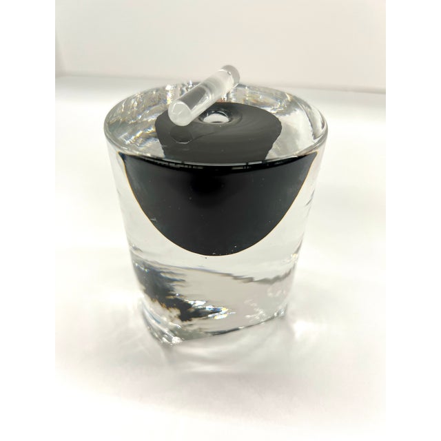 Signed Studio Art Glass Perfume / Scent Bottle – “Brad & Grundy” ©1990 – Minimalist Clear + Black – With Stopper For Sale In Detroit - Image 6 of 7