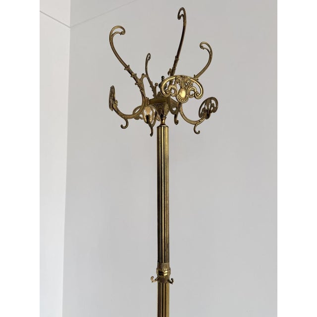 Mid-Century Modern Vintage Italian Brass Coat Rack with Rotating Crown and Female Face Tripod Base, 1960s For Sale - Image 3 of 18