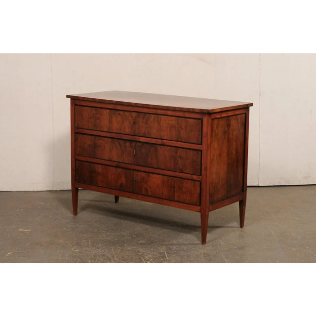 Early 19th Century Italian Chest of 3 Drawers For Sale - Image 4 of 11