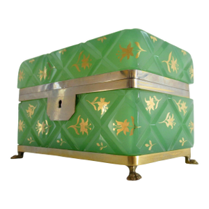 19th. Century French, Baccarat Attr. Green Opaline Glass, Cross-Quilted Diamond Lidded Ormolu Box With Brass Mounts