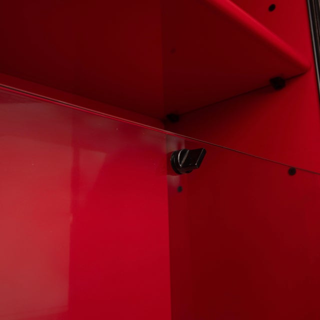 Double-Face Rotating Bookcase / Cabinet in Red Lacquer by Cini Boeri for Arflex, 1980 For Sale - Image 18 of 18