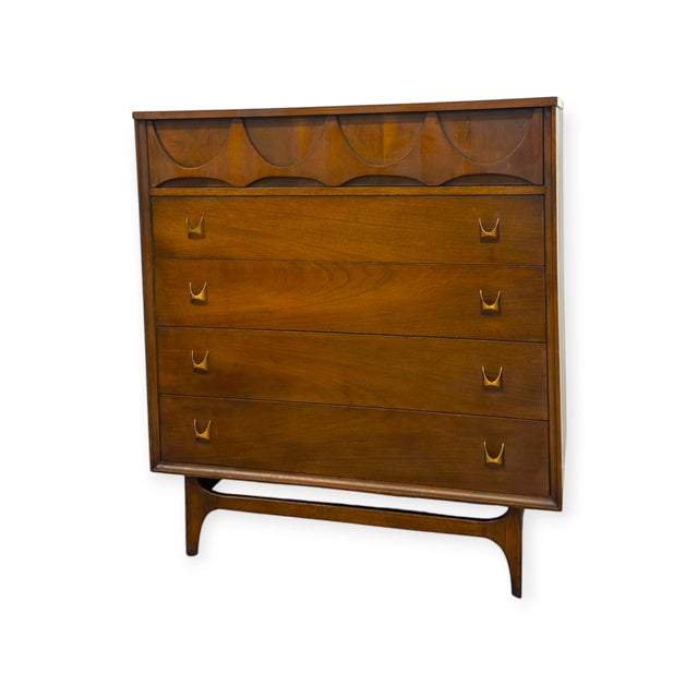 Vintage Mid Century Modern Broyhill Brasilia Walnut 5-Drawer Tallboy Dresser. For Sale - Image 13 of 13
