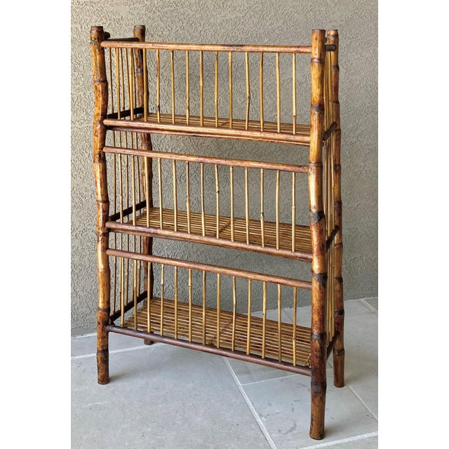 Mid 20th-Century 3-Tier Tortoiseshell Bamboo Bookshelf – Folds Flat for Storage For Sale - Image 14 of 18