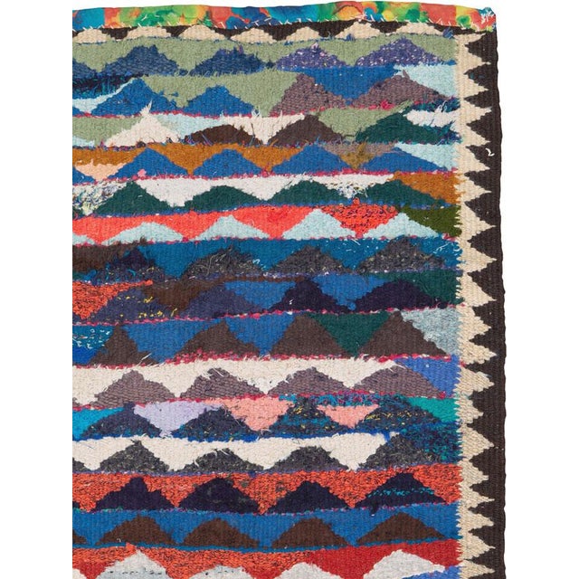 Tribal Galerie Shabab Collection Mid-20th Century Persian Flatweave Kilim Rug For Sale - Image 3 of 9