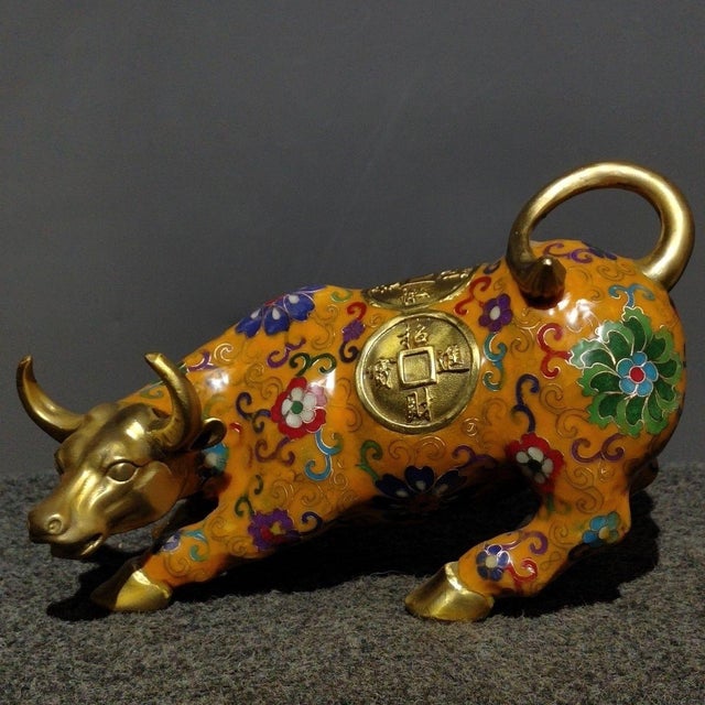 Traditional Vintage Cloisonne Enamel Bull Figurine – 9.8" Yellow Ground Gilt Ox Sculpture For Sale - Image 3 of 9
