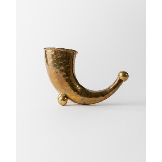 Vintage Brass Horn Vase in Hand-Carved Brass, 1930s For Sale - Image 6 of 11