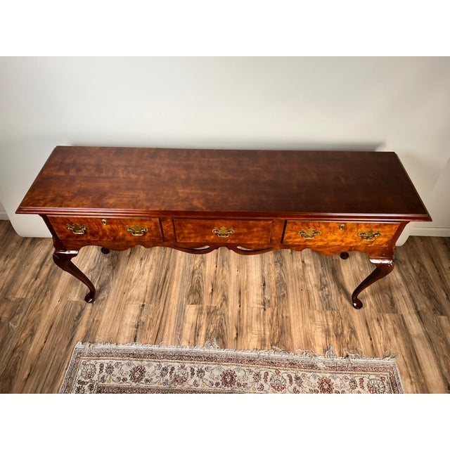 Henredon Vintage Solid Cherry Queen Anne Style Sideboard by Henredon For Sale - Image 4 of 11