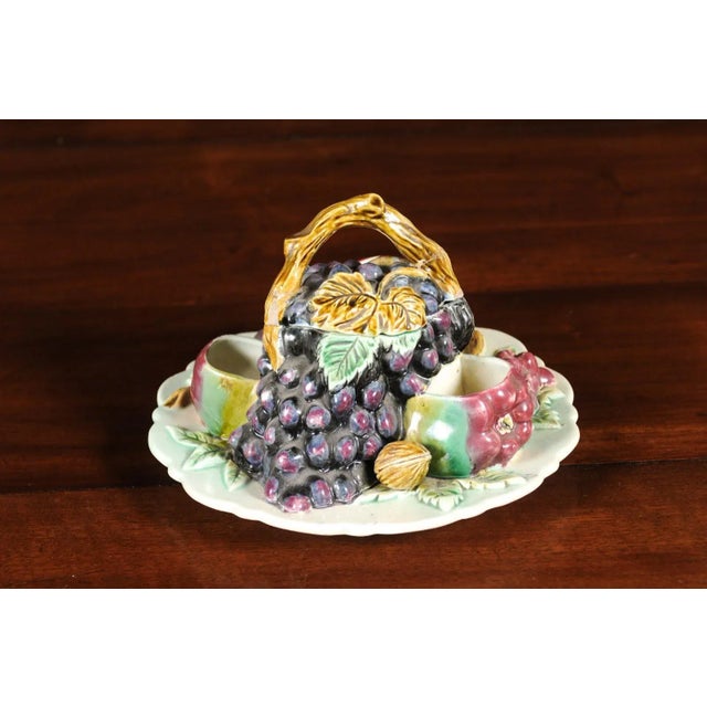French 19th Century Glazed Majolica Lidded Fruit Dish with Grapes For Sale In Atlanta - Image 6 of 12