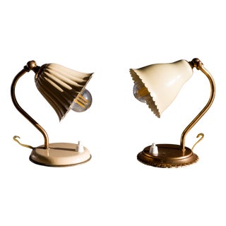 Vintage Brass Table Lamps with Enameled Corolla Lampshades, 1950s, Set of 2 For Sale